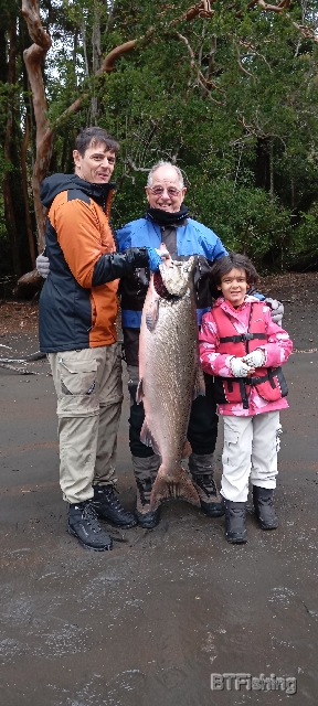 Fotos da pesca esportiva em Chaiten no Chile