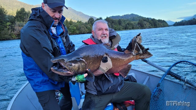 Fotos da pesca esportiva em Chaiten no Chile