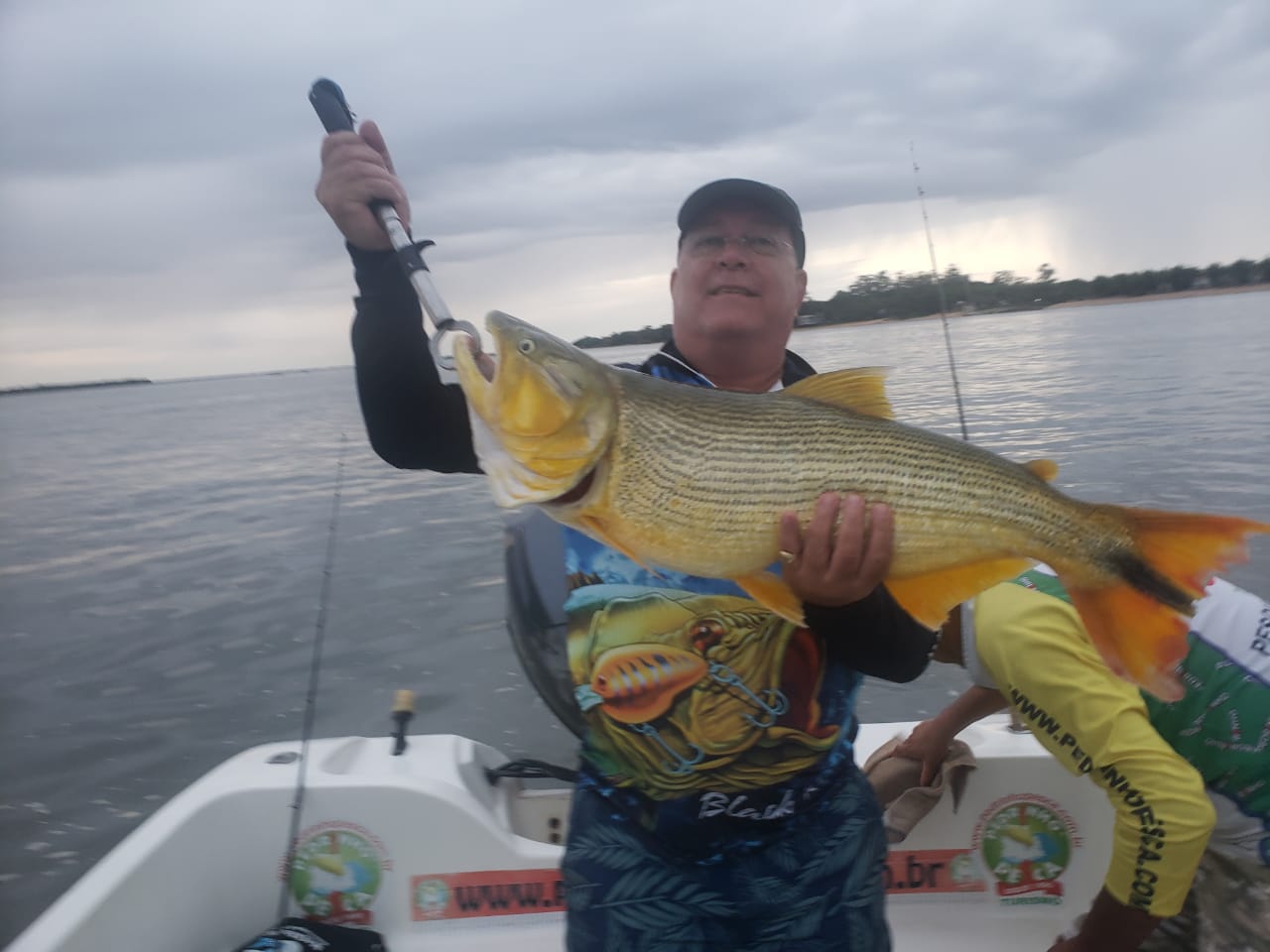 Fotos da pesca esportiva em Paso De La Patria na Argentina